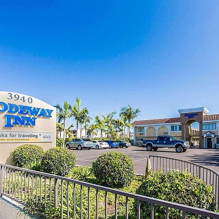 Rodeway Inn & Suites Inglewood Eksteriør billede