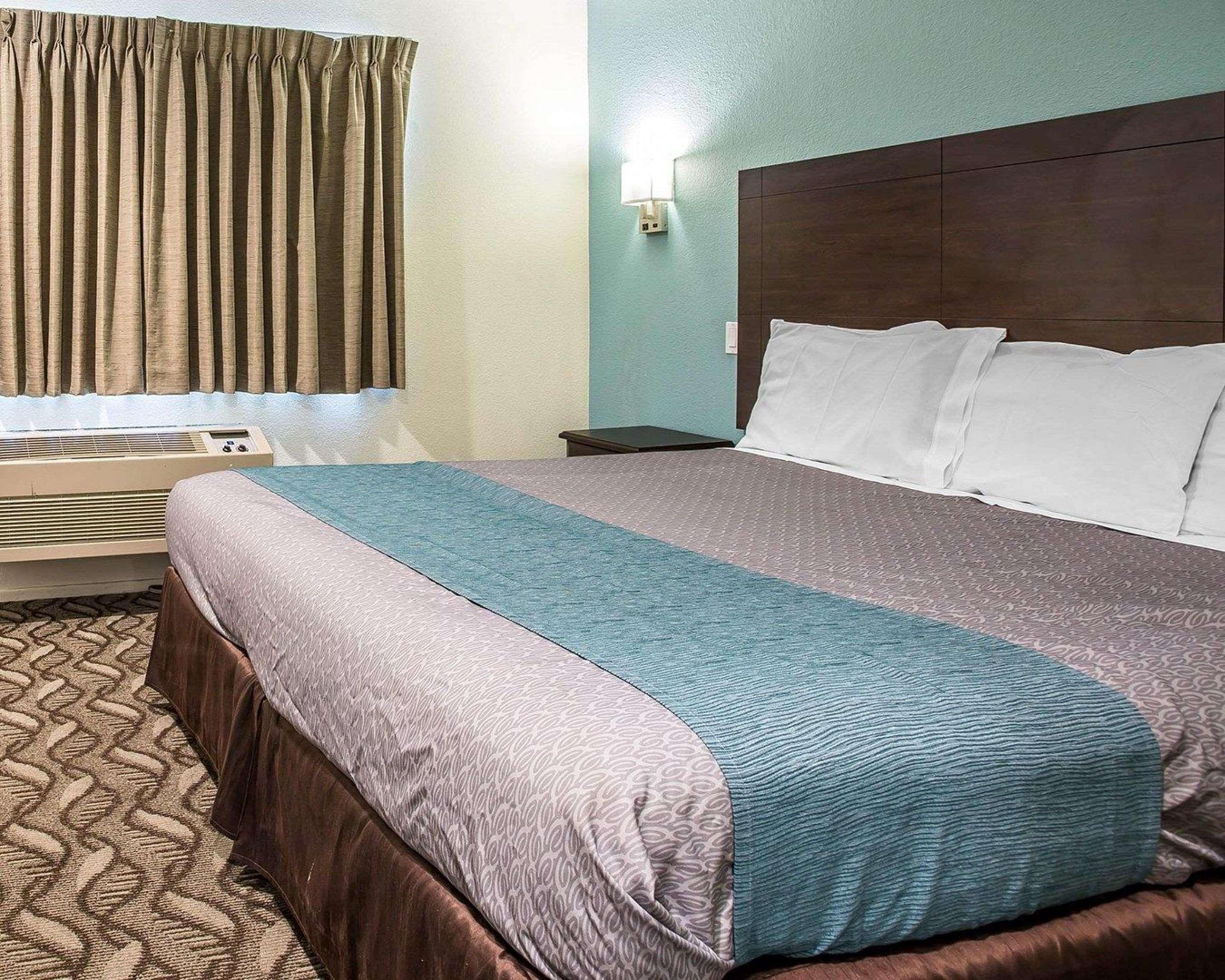 Rodeway Inn & Suites Inglewood Eksteriør billede
